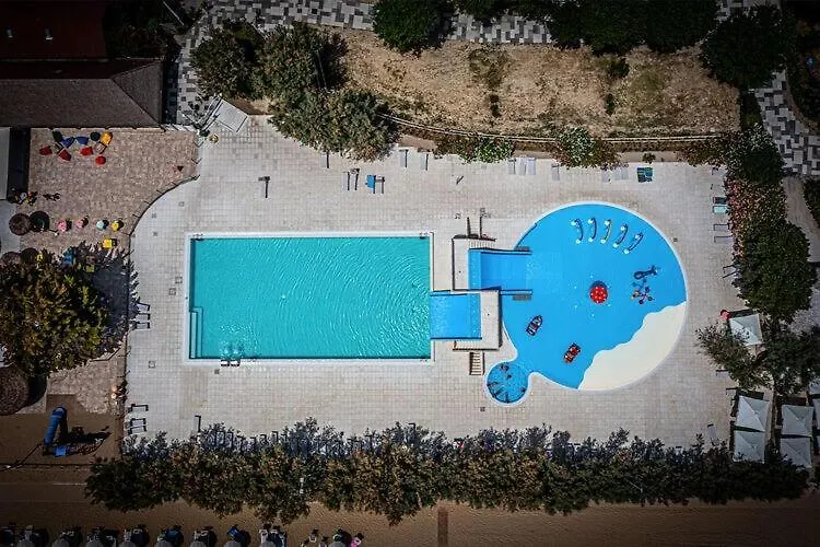 Holiday home Mobile Home In Caorle